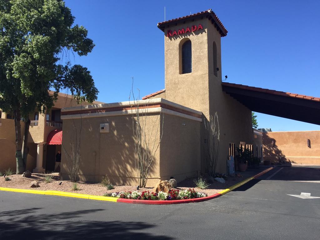 Hotel Ramada Tucson East Esterno foto
