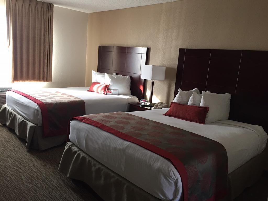 Hotel Ramada Tucson East Esterno foto